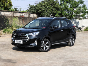 2017款1.5L 手动豪华型 左前45度