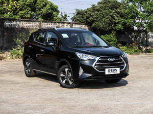 2017款1.5L 手动豪华型 整体外观