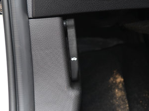 2018(q) 1.5L ք(dng)A g