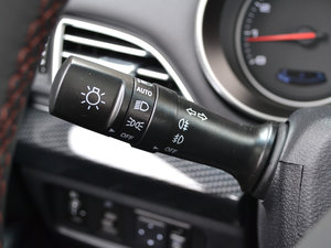 2018款智驱版 1.5L 手动豪华智能型 中控区