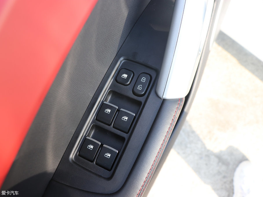 2017�����LS2 1.5L �քӺ��A������