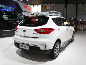2017款1.5L CVT豪华智能型 整体外观