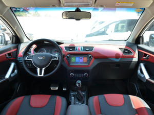 2017款智驱 1.6L CVT豪华智能型 内饰全景