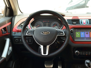 2017款智驱 1.6L CVT豪华智能型 方向盘