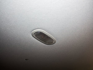 2017款2.7T 长轴短悬中顶 多用途乘用车 柴油 空间座椅