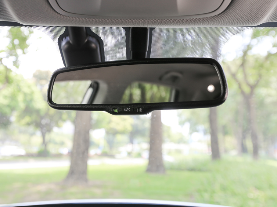 2017L(fng)S7 2.0T DCTA 7