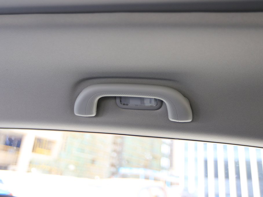 2017L(fng)S7 2.0T DCTA 7