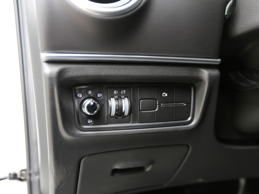 2017L(fng)S7 2.0T DCTA 7