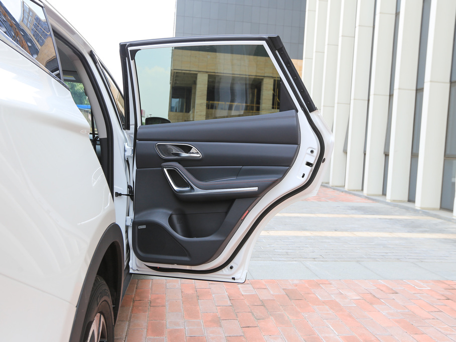 2017L(fng)S7 2.0T DCTA 7