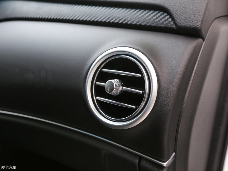 2017L(fng)S7 2.0T DCTA 7