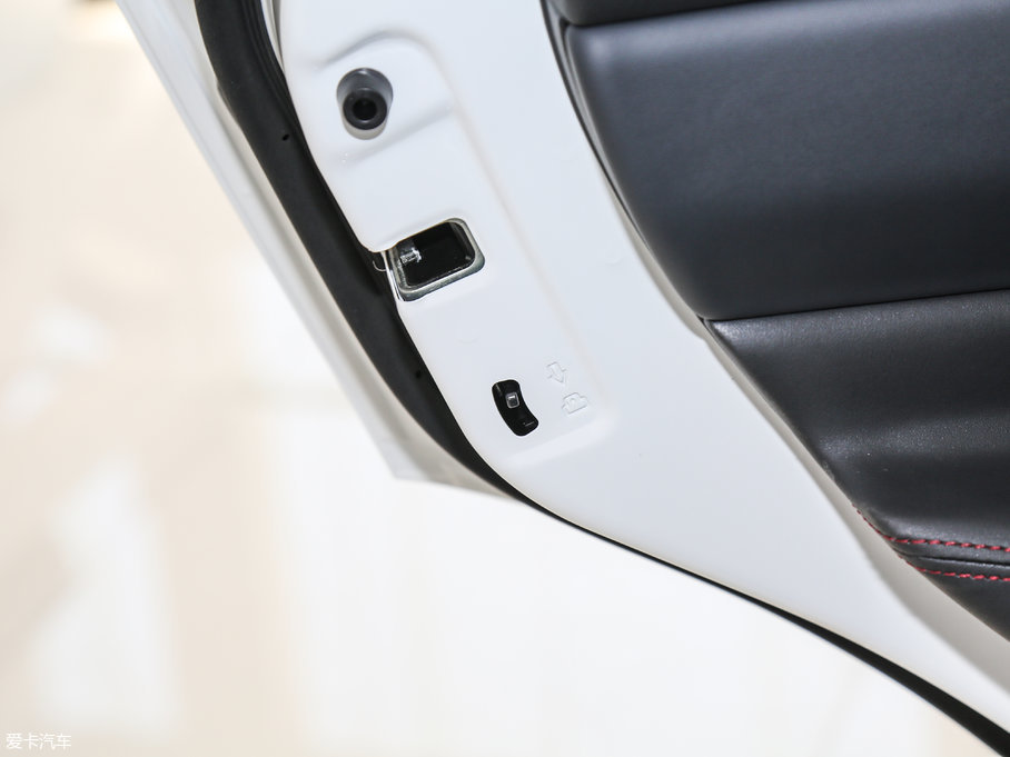 2017�����L(f��ng)S7 1.5TGDI DCT���A�� 5��