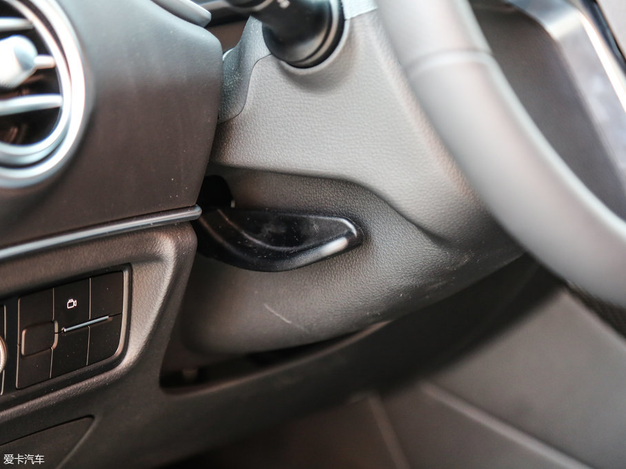 2017L(fng)S7 2.0T DCTA 7