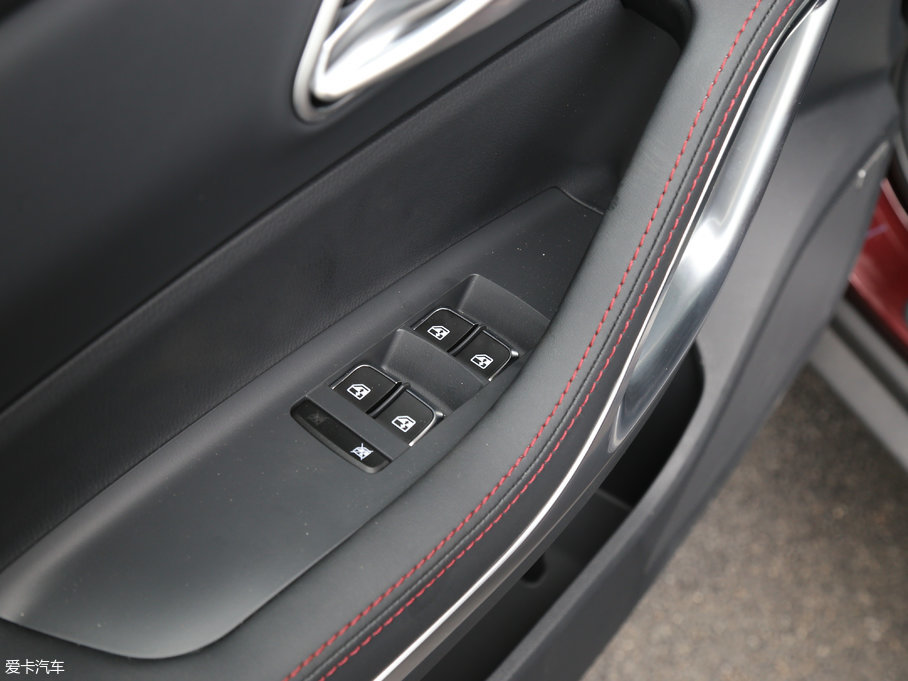 2017L(fng)S7 1.5TGDI DCTm 5