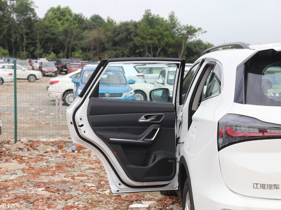 2017L(fng)S7 2.0T DCTm 7