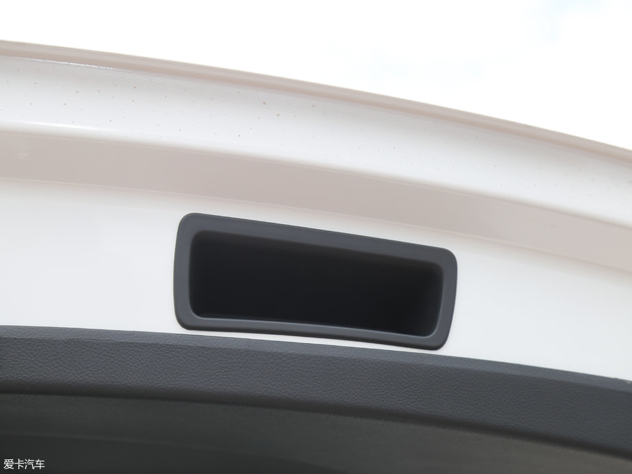 2017L(fng)S7 2.0T DCTm 7