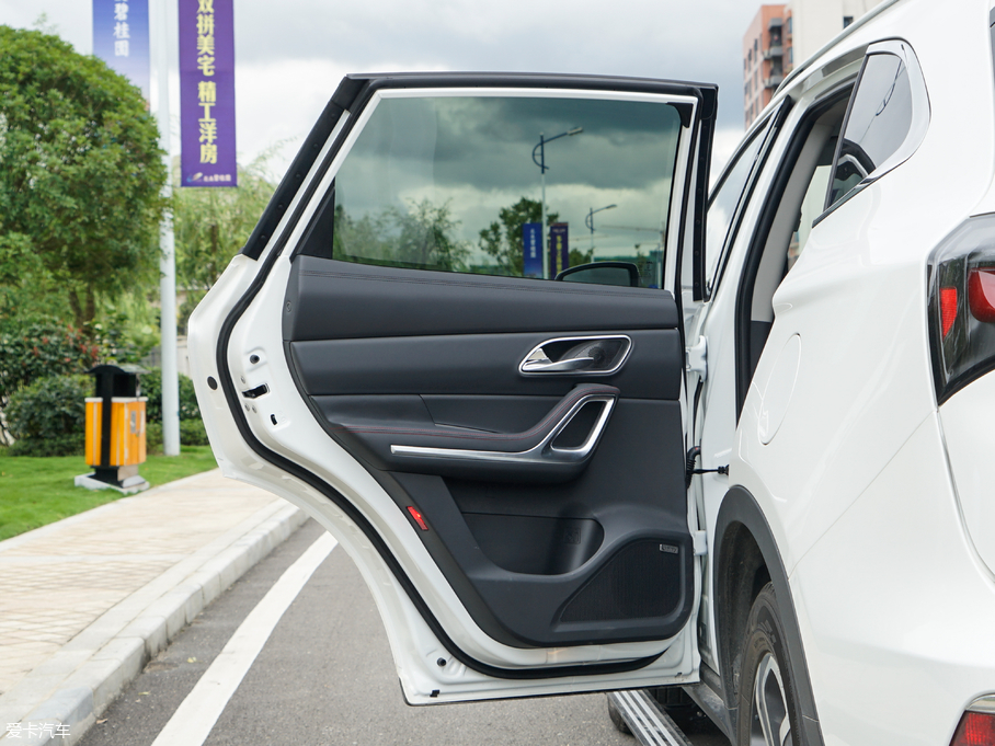 2017L(fng)S7 1.5TGDI DCTA 5