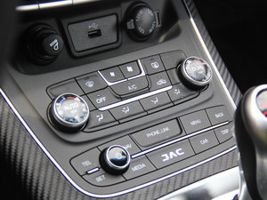 2017ԇb܇ {(dio){(dio)(ji)