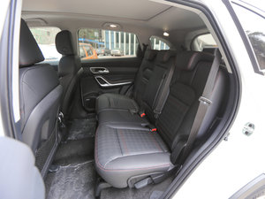 2017款2.0T DCT豪华智能型 7座 后排座椅