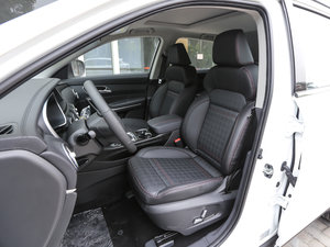 2017款2.0T DCT豪华型 7座 主驾驶座椅