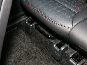 2017款2.0T DCT豪华智能型 7座 空间座椅