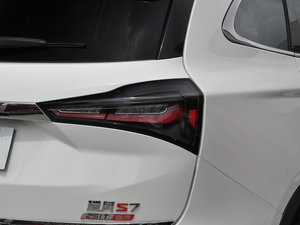 20171.5TGDI DCTA 5 ^