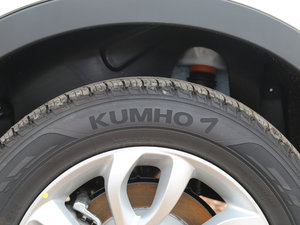 2017款2.0T DCT舒适型 7座 轮胎品牌