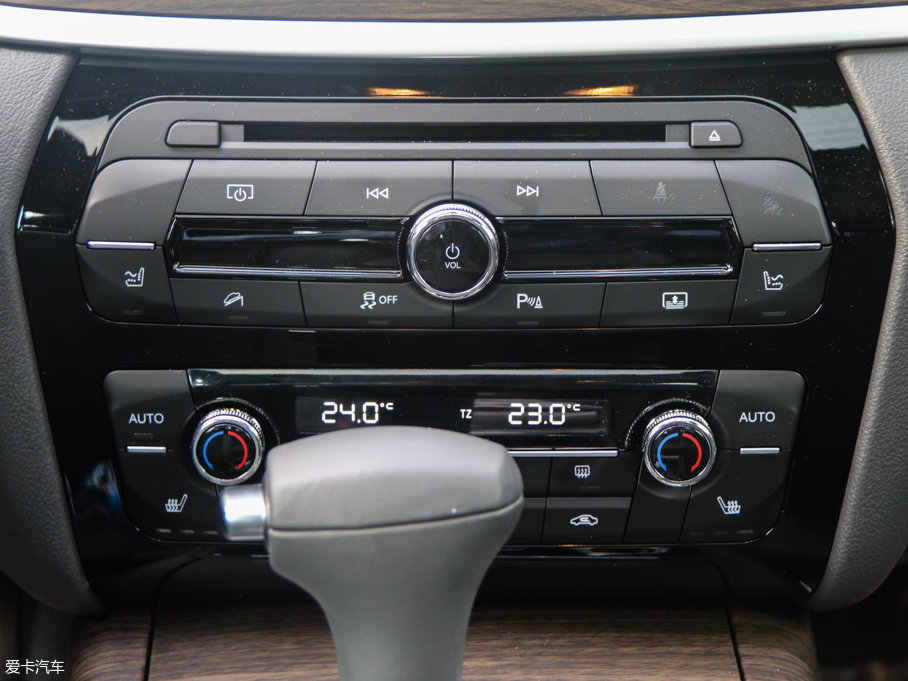 2017LA60 1.5T ԄӺĀ