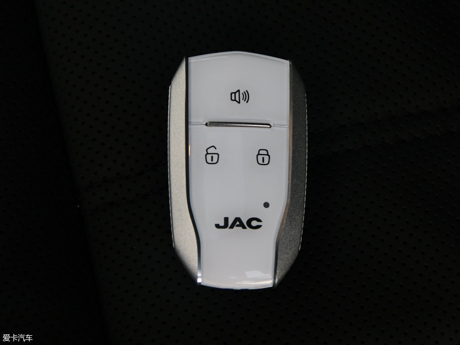 2017LA60 1.5T ԄӺĀ