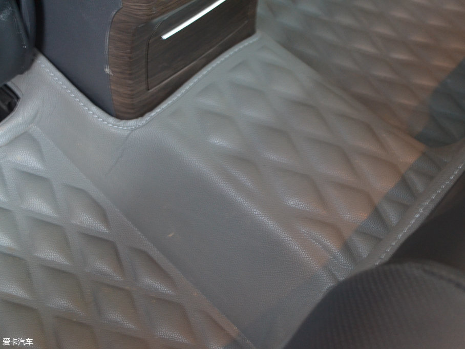 2017L(fng)A60 1.5T Ԅ(dng)A