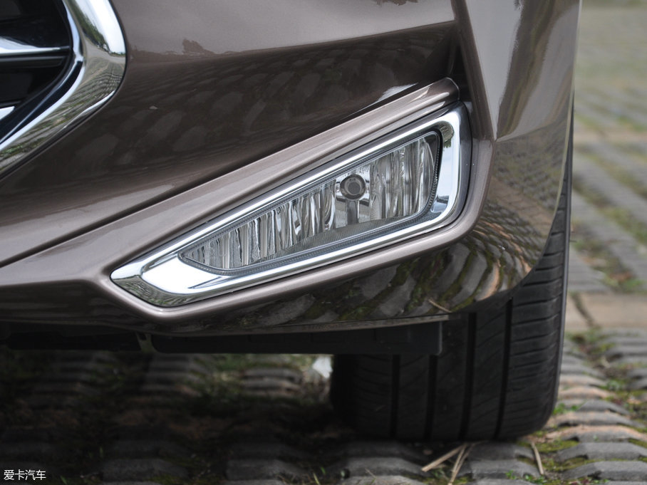 2017L(fng)A60 1.5T Ԅ(dng)A