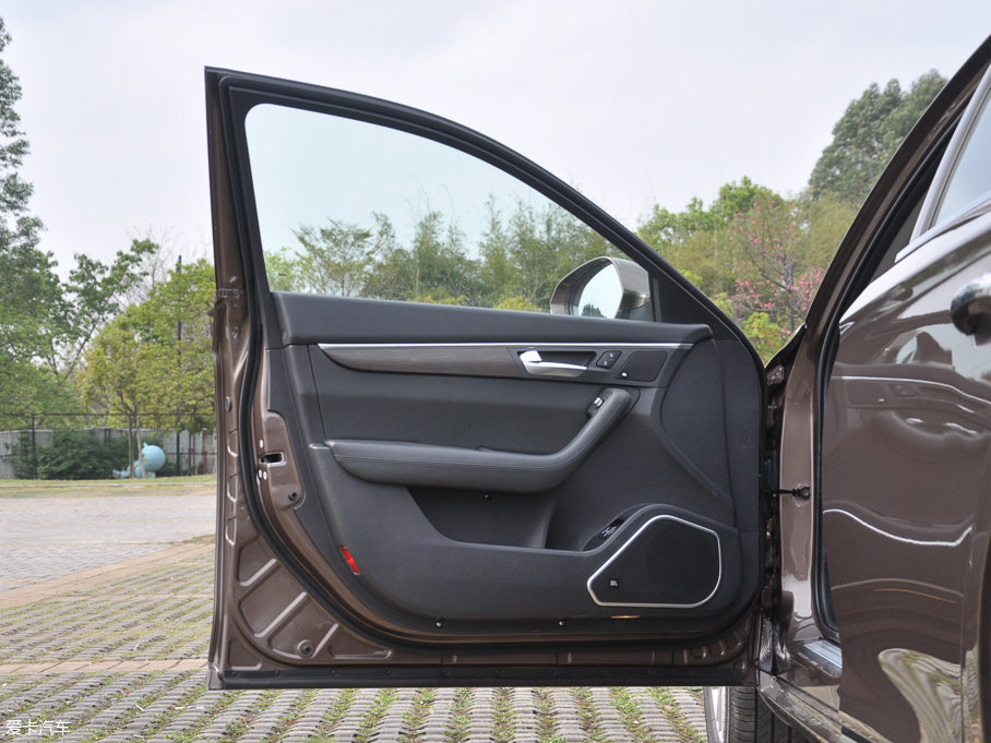 2017L(fng)A60 1.5T ԄӺA