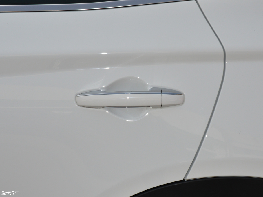 2018�����LS7 �\�Ӱ� 1.5T �ք����m�� 5��