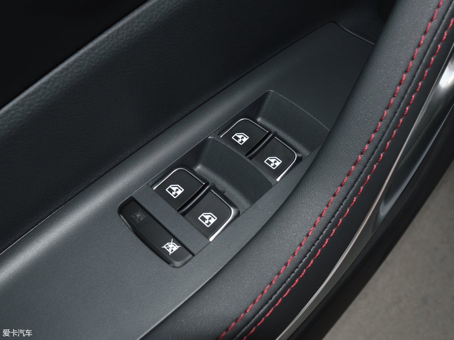 2018�����LS7 �\�Ӱ� 1.5T �ք����m�� 5��