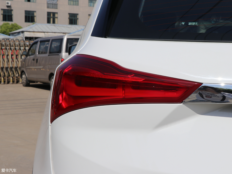 2018LS7 \Ӱ 1.5T ԄӶ 5