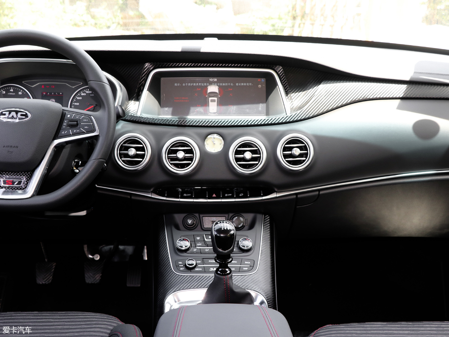 江淮汽車2018款瑞風S7