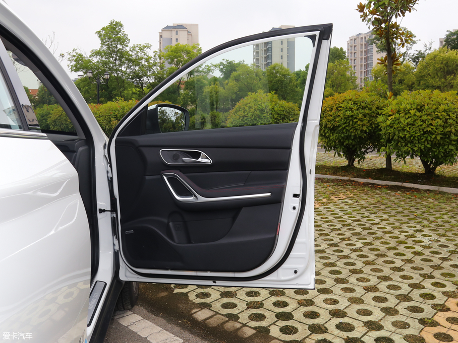 2018LS7  251T Ԅ 5 V