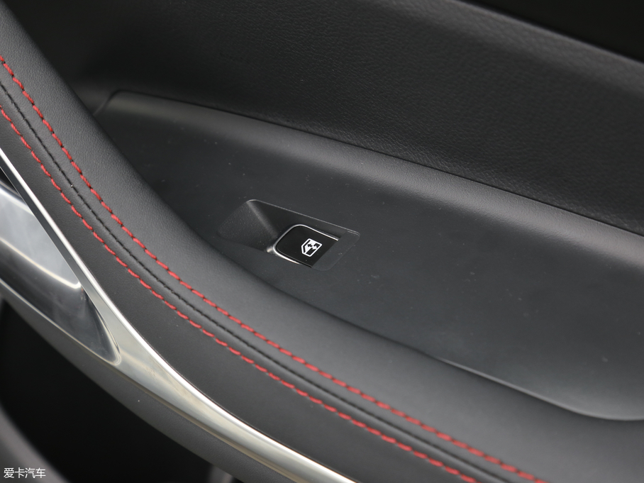 2018L(fng)S7  251T Ԅ 5 V