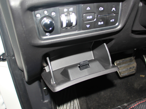 2018\Ӱ 1.5T ԄŞ 5 g