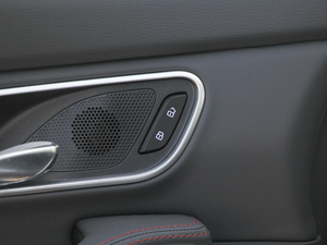 2018\Ӱ 1.5T ԄŞ 5 g