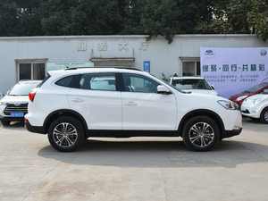 2018款运动版 1.5T 手动舒适型 5座 整体外观