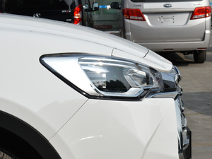 2018\Ӱ 1.5T քm 5 ^