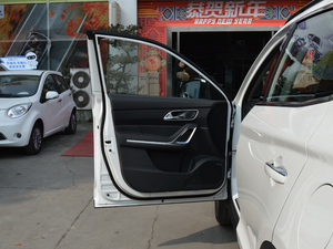 2018款运动版 1.5T 手动舒适型 5座 驾驶位车门