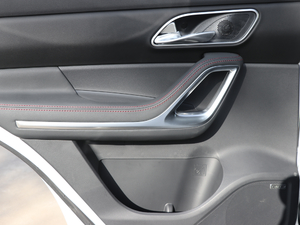 2018\Ӱ 1.5T քӶ 5 g