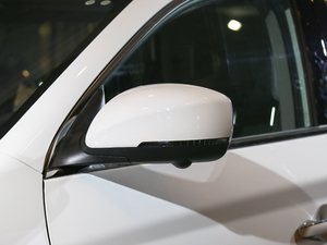 2018 251T Ԅ 5 V ^