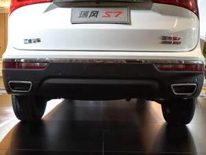 2018 251T Ԅ 5 V ^