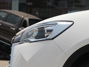 2018 251T Ԅ V ^