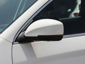 2018 251T Ԅ V ^