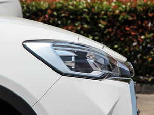 2018 251T Ԅ V ^