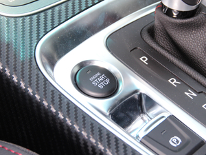 2018 251T Ԅ V п؅^