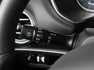 2018 251T Ԅ V п؅^